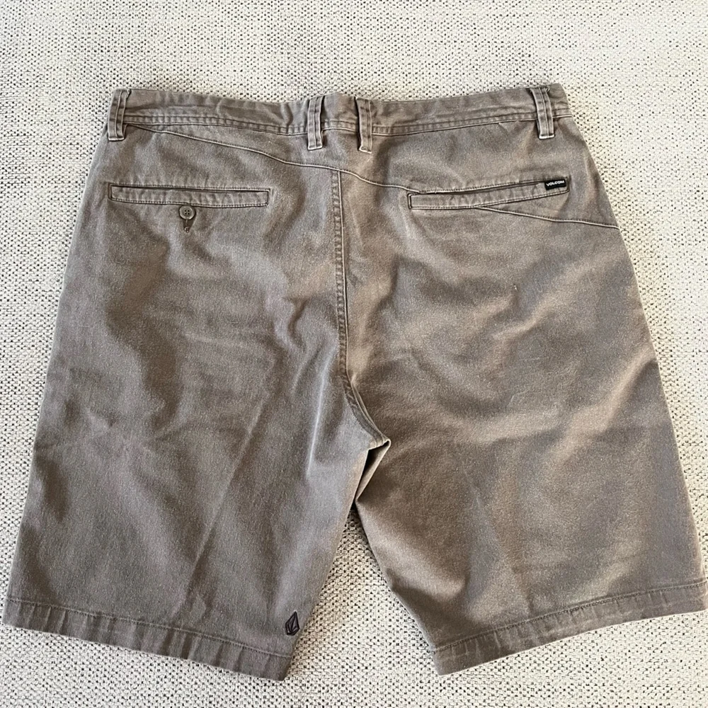 Men’s Volcom‎ Shorts 38